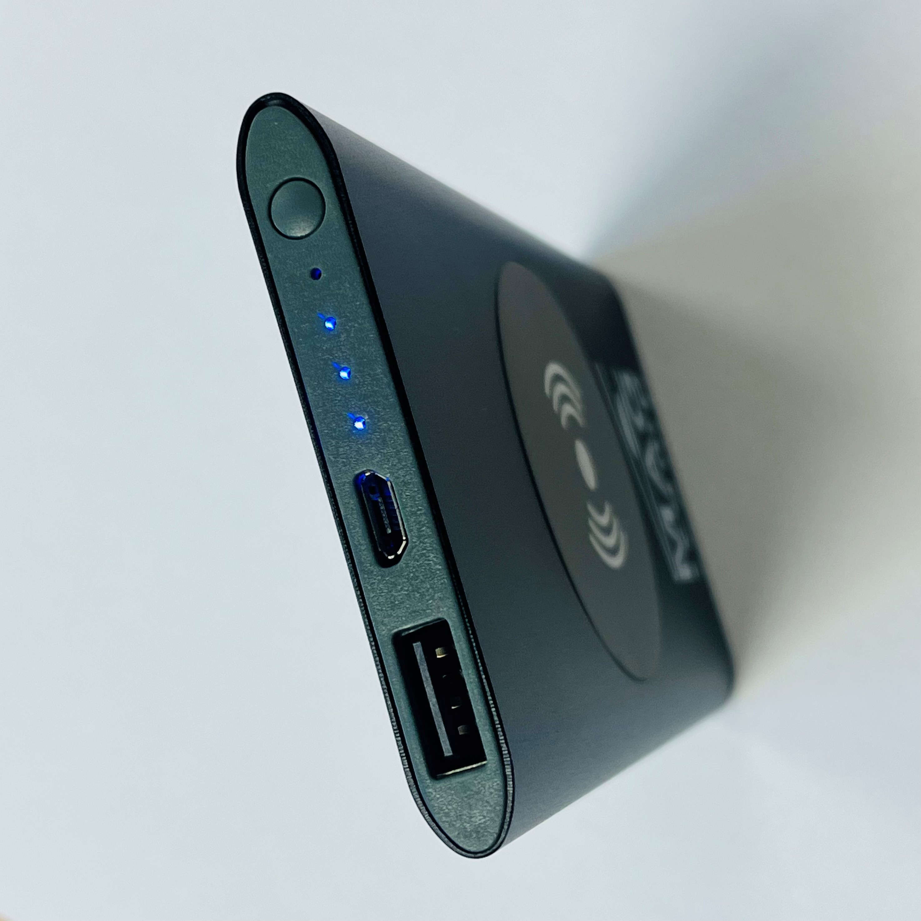 MAG.camp Powerbank für Heizschauch inkl. Wirelesscharging  4000mAh
